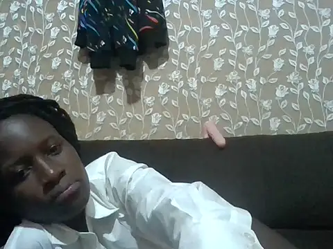 Snapshot of Sexyafricanah01 chatting on June 6, 10:36 pm Sexyafricanah01 online show from June 6, 10:36 pm