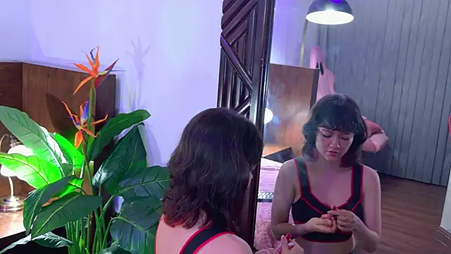 Emily amaura online show from June 20, 4:10 pm