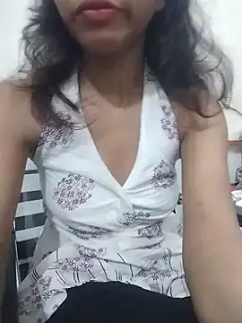 Snapshot of bunnie_hot chatting on June 6, 2:00 pm bunnie hot online show from June 6, 2:00 pm