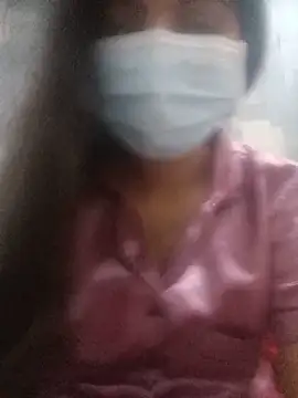 Snapshot of bunnie_hot chatting on June 7, 6:17 am bunnie hot online show from June 7, 6:17 am