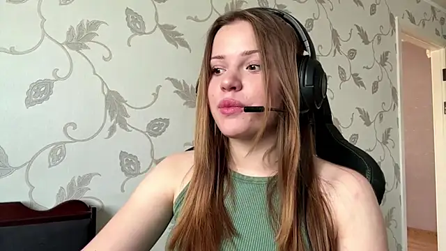 Snapshot of Eva_Memphis chatting on June 11, 12:58 pm Eva Memphis online show from June 11, 12:58 pm