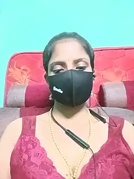 Snapshot of Tamil-chithura chatting on July 21, 4:09 pm Tamil-chithura online show from July 21, 4:09 pm