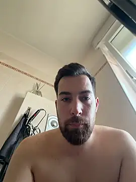 Snapshot of ragazzoitali chatting on June 10, 1:54 pm ragazzoitali online show from June 10, 1:54 pm