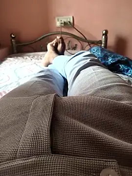 Snapshot of Vipul9079 chatting on June 13, 5:38 am Vipul9079 online show from June 13, 5:38 am