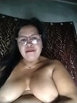 Snapshot of ClassyLady51 chatting on July 28, 2:35 pm ClassyLady51 online show from July 28, 2:35 pm