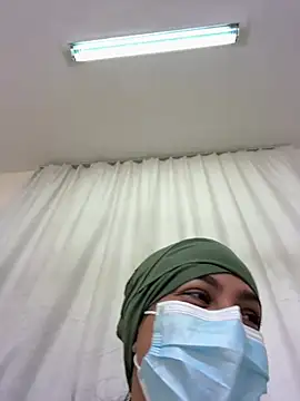 Snapshot of Sexyqueenameliya chatting on July 1, 4:51 pm Sexyqueenameliya online show from July 1, 4:51 pm