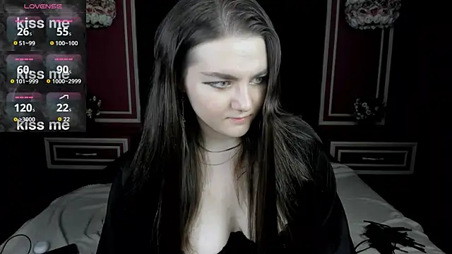 Snapshot of XenaBevy chatting on July 31, 3:55 pm XenaBevy online show from July 31, 3:55 pm