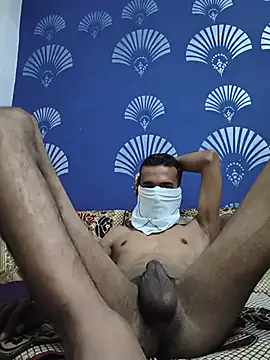 Snapshot of desibalika chatting on June 11, 12:58 pm desibalika online show from June 11, 12:58 pm