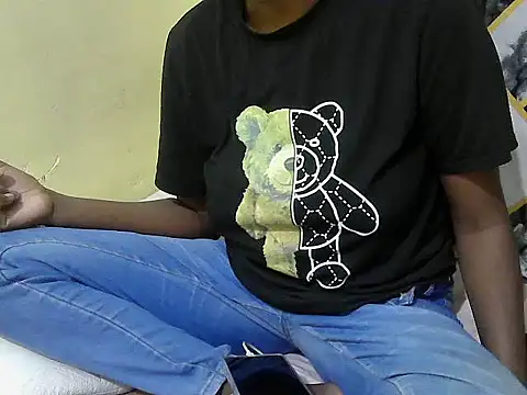 lilmomaa online show from July 25, 6:27 pm