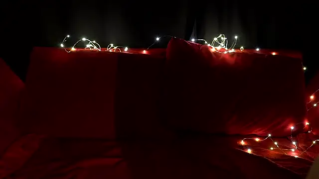 ffoxylady online show from June 25, 1:49 am