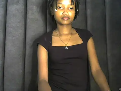 Snapshot of sexy_ignis_aura chatting on June 8, 5:30 am sexy ignis aura online show from June 8, 5:30 am