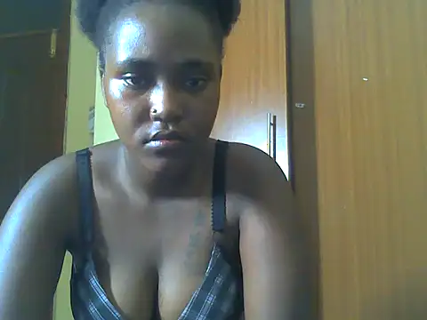 Snapshot of Sexydolly16 chatting on June 9, 3:34 pm Sexydolly16 online show from June 9, 3:34 pm