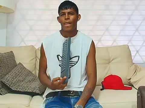 Snapshot of _black_boy_xxx chatting on June 8, 7:25 pm black boy xxx online show from June 8, 7:25 pm
