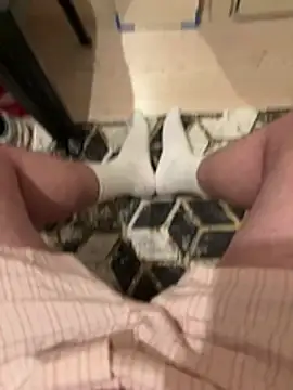 Snapshot of Hornyboytt chatting on August 3, 7:06 pm Hornyboytt online show from August 3, 7:06 pm