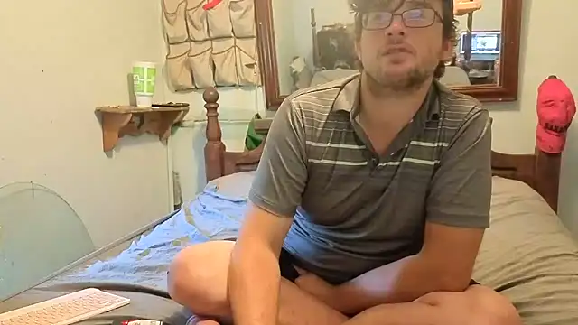 Snapshot of butttslut chatting on July 1, 4:40 pm butttslut online show from July 1, 4:40 pm