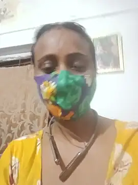 Snapshot of Simi-hot-boudi chatting on June 9, 6:08 pm Simi-hot-boudi online show from June 9, 6:08 pm