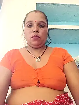 Snapshot of Cute_simmy56 chatting on June 13, 7:39 am Cute simmy56 online show from June 13, 7:39 am