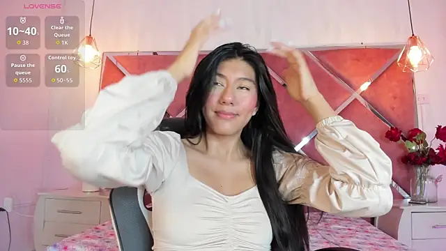 Carla Alvez online show from July 22, 2:20 pm