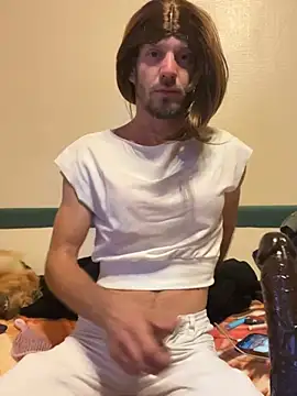 Snapshot of steph-travesti chatting on June 19, 2:27 am steph-travesti online show from June 19, 2:27 am
