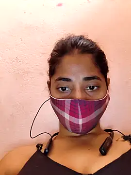 Snapshot of Cute-girl__ chatting on June 10, 7:40 am Cute-girl online show from June 10, 7:40 am