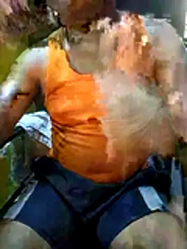 Lawrencedlkk007 online show from April 16, 9:10 am