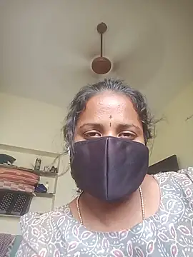 Snapshot of Tamil_Aathira_sri chatting on June 18, 10:30 am Tamil Aathira sri online show from June 18, 10:30 am
