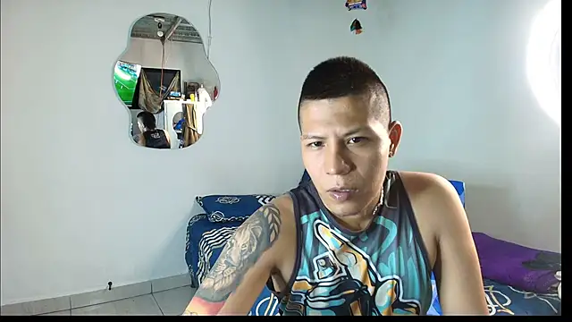 Snapshot of ihan_hot chatting on June 18, 4:35 am ihan hot online show from June 18, 4:35 am