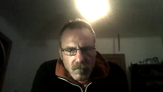 Greg0ri73 online show from June 10, 11:13 pm
