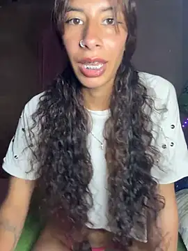 Snapshot of Siena_sofia chatting on July 21, 8:00 pm Siena sofia online show from July 21, 8:00 pm