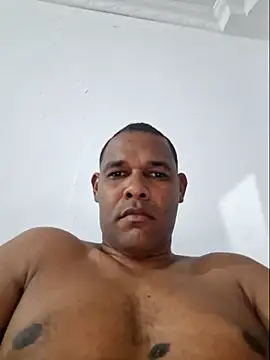 Snapshot of tangord chatting on June 10, 1:39 am tangord online show from June 10, 1:39 am