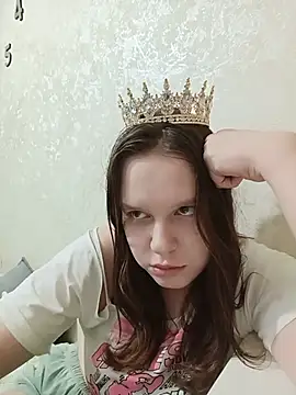 Snapshot of Sara_liss chatting on July 28, 4:39 pm Sara liss online show from July 28, 4:39 pm