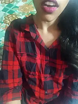 Snapshot of Cute_Merry__ chatting on July 14, 10:21 am Cute Merry online show from July 14, 10:21 am