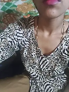 Snapshot of Cute_Merry__ chatting on July 27, 7:15 am Cute Merry online show from July 27, 7:15 am