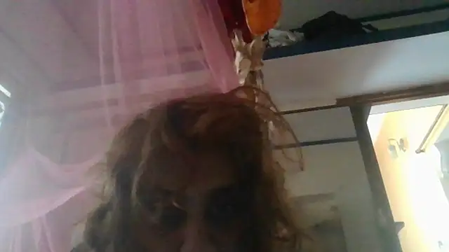 Snapshot of Alishaaroralive chatting on June 26, 11:03 am Alishaaroralive online show from June 26, 11:03 am