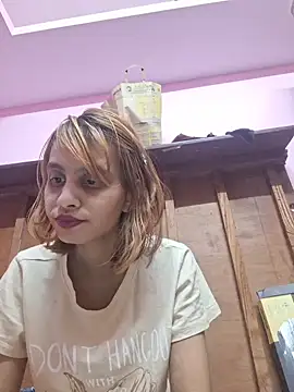 Snapshot of Alishaaroralive chatting on July 28, 12:48 pm Alishaaroralive online show from July 28, 12:48 pm
