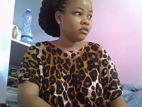 Snapshot of Africanah-Ke chatting on July 16, 12:00 pm Africanah-Ke online show from July 16, 12:00 pm