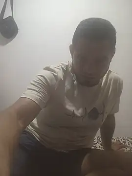 frankfoxi online show from June 13, 6:06 pm