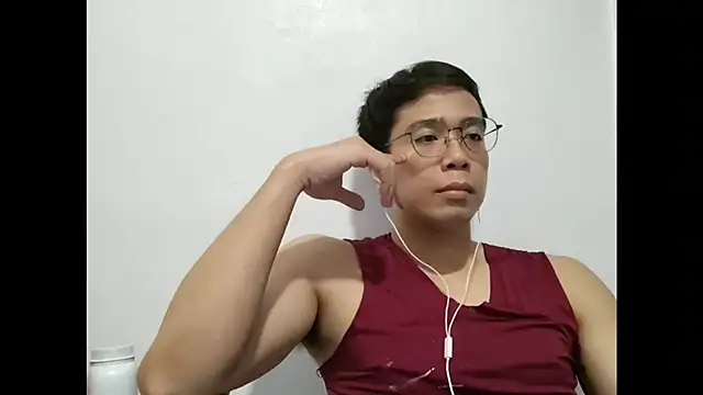 Snapshot of AsianMaster chatting on June 19, 10:41 am AsianMaster online show from June 19, 10:41 am