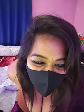 Snapshot of beauty_lisa- chatting on June 12, 5:56 pm beauty lisa- online show from June 12, 5:56 pm
