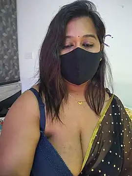 Snapshot of beauty_lisa- chatting on July 11, 8:44 pm beauty lisa- online show from July 11, 8:44 pm