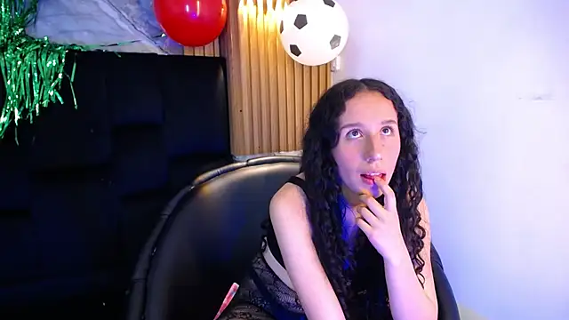 Snapshot of Zafira_Cass chatting on July 2, 3:17 am Zafira Cass online show from July 2, 3:17 am