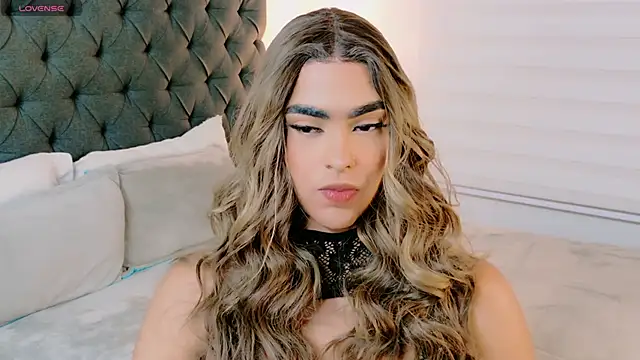 Scarlethvhonparker online show from September 27, 2:05 am