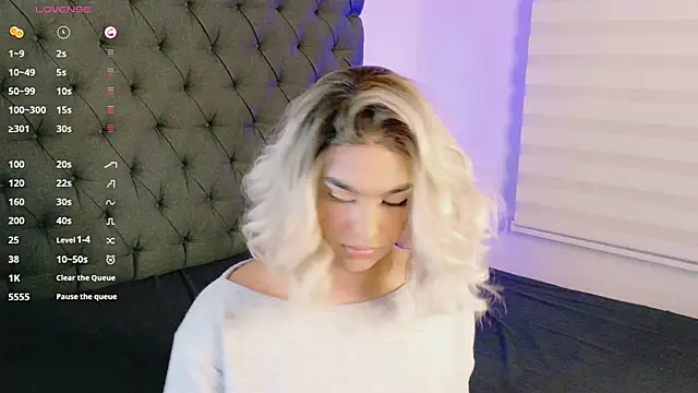 Scarlethvhonparker online show from June 29, 1:45 am