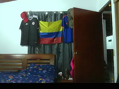 Snapshot of Ariel_691 chatting on July 23, 2:31 am Ariel 691 online show from July 23, 2:31 am