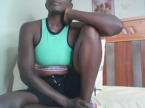 Snapshot of cutechocolate chatting on June 12, 8:19 pm cutechocolate online show from June 12, 8:19 pm