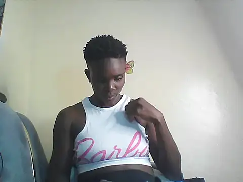 Snapshot of cutechocolate chatting on June 15, 9:28 pm cutechocolate online show from June 15, 9:28 pm