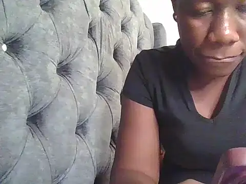 SWEET-SHERRYL online show from July 4, 9:37 am