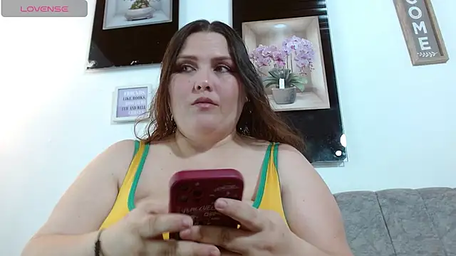 chantal bigboobis online show from July 30, 7:24 pm