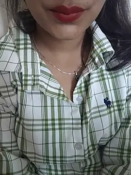 Snapshot of Ritika_jha01 chatting on July 17, 5:03 am Ritika jha01 online show from July 17, 5:03 am