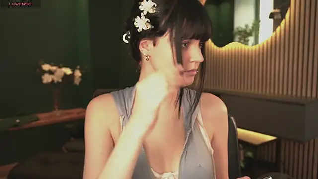 Snapshot of Michelle_Rain chatting on July 15, 1:49 pm Michelle Rain online show from July 15, 1:49 pm